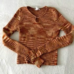Cropped long sleeve